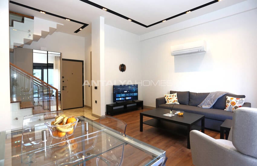 آپارتمان با منظره کوهستان در ویستا پریمیوم با استخر در کنییالتی 6