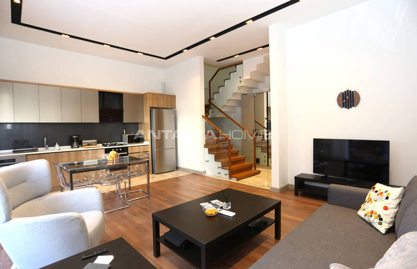 آپارتمان با منظره کوهستان در ویستا پریمیوم با استخر در کنییالتی 5