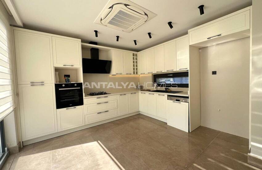 Halfvrijstaande Huis Met Zwembad En Tuin In Antalya Döşemealtı 11