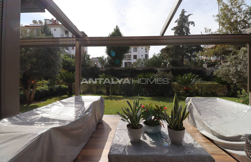 آپارتمان دوبلکس ۴ خوابه با کف باغ در آنتالیا 41