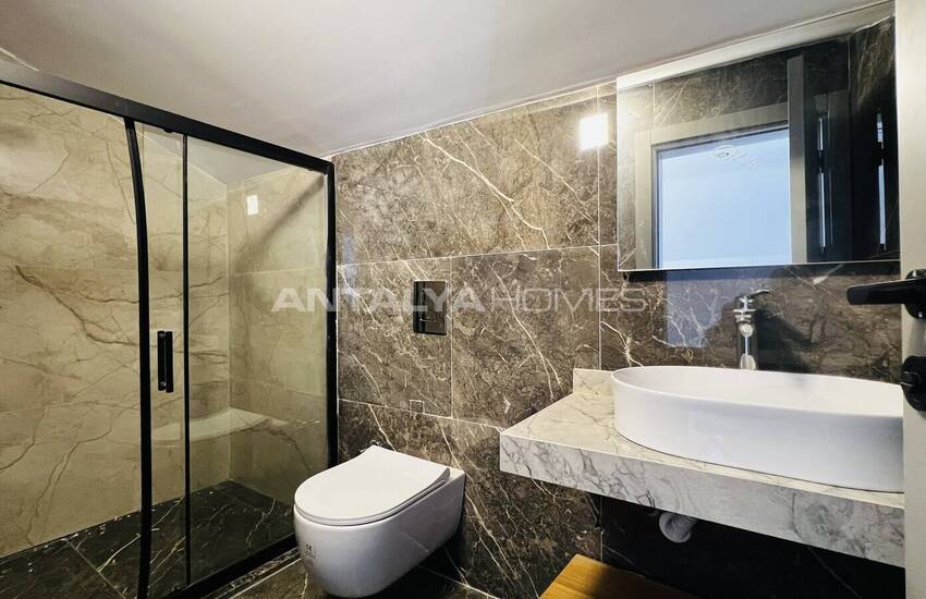 Vrijstaande Woning Met 6 Slaapkamers Vlakbij Het Zee In Antalya 26