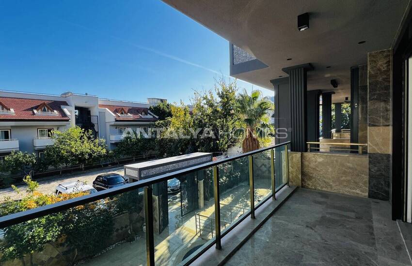 Vrijstaande Woning Met 6 Slaapkamers Vlakbij Het Zee In Antalya 32