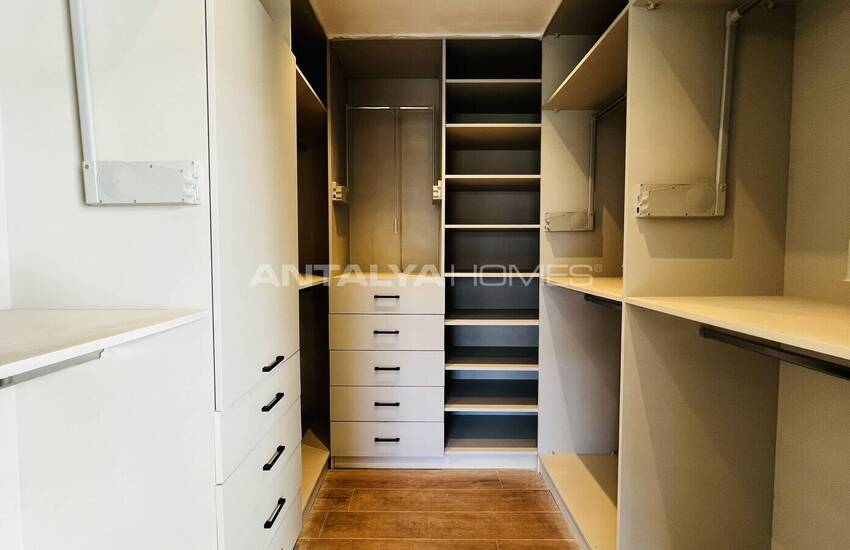 Vrijstaande Woning Met 6 Slaapkamers Vlakbij Het Zee In Antalya 14