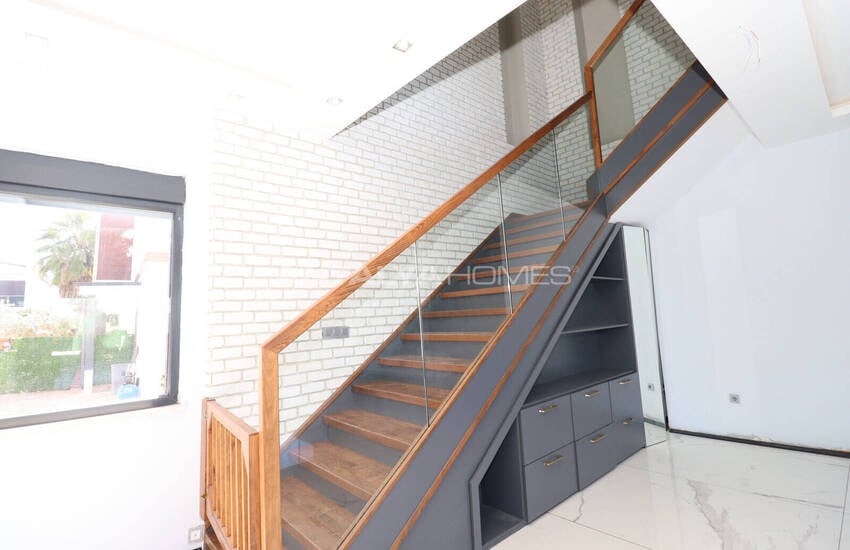 Вилла с общим бассейном в Анталии, Дёшемеалты, рядом с университетом 44