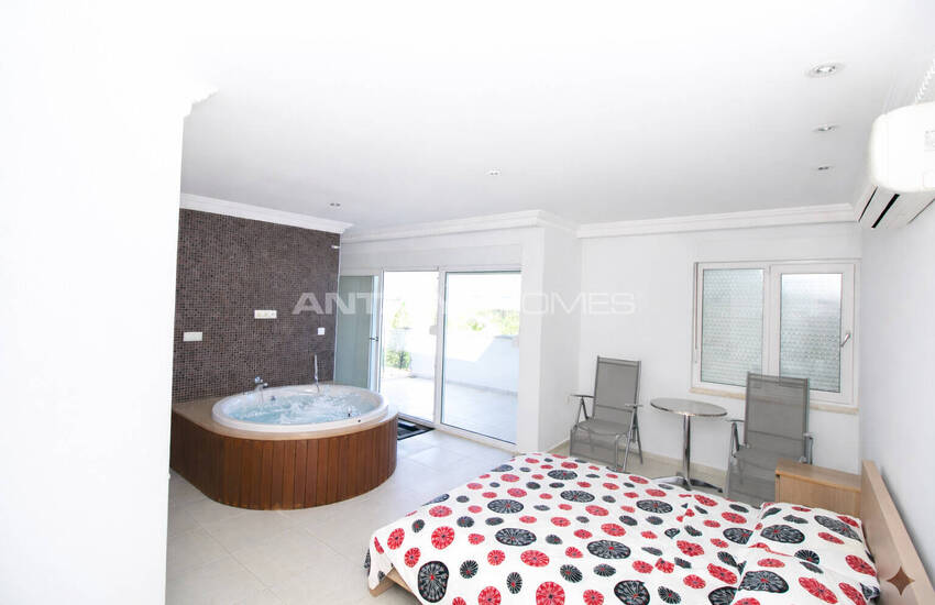 Triplexvilla Met 4 Slaapkamers En Zwembad In Antalya 18