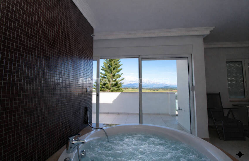 Triplexvilla Met 4 Slaapkamers En Zwembad In Antalya 16