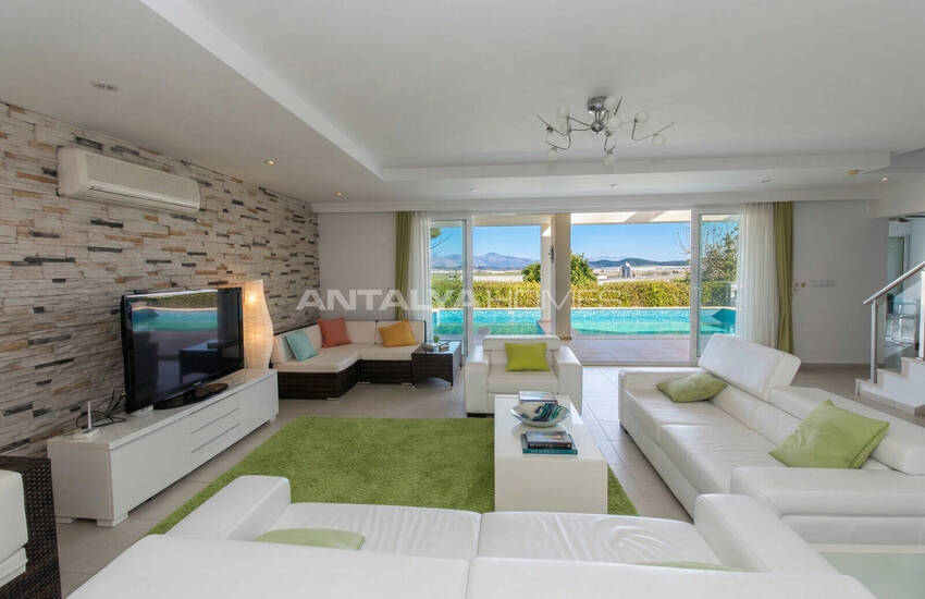 Triplexvilla Met 4 Slaapkamers En Zwembad In Antalya 9