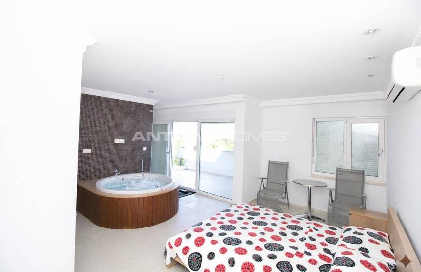 Triplexvilla Med 4 Sovrum Och Pool I Antalya 18