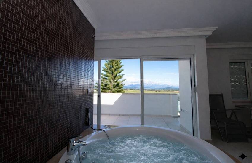 Triplexvilla Med 4 Sovrum Och Pool I Antalya 16