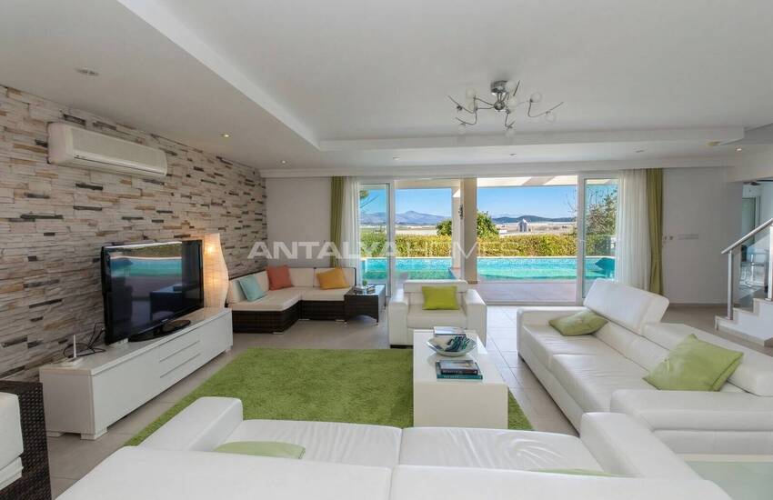 Triplexvilla Med 4 Sovrum Och Pool I Antalya 9