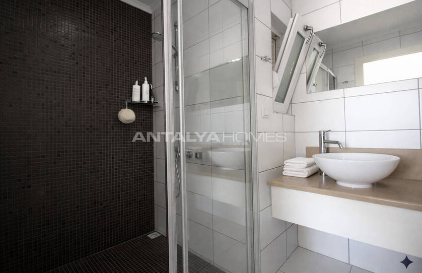 Triplexvilla Met 4 Slaapkamers En Zwembad In Antalya 26