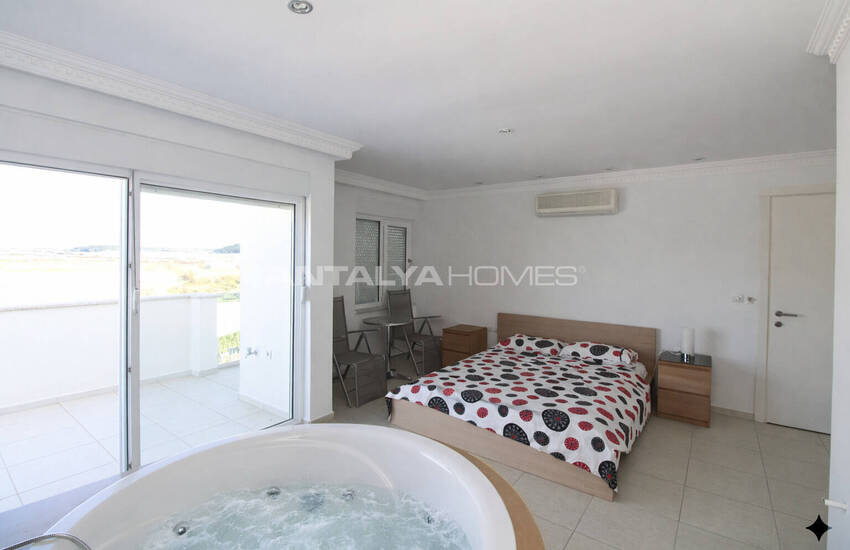 Triplexvilla Met 4 Slaapkamers En Zwembad In Antalya 17