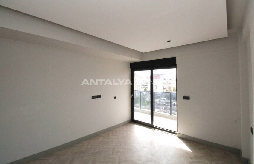 Apartments with Communal Pool Near the Sea in Belek 21