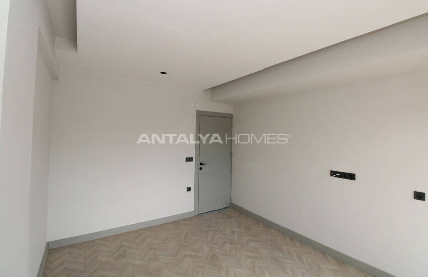 Apartments with Communal Pool Near the Sea in Belek 18