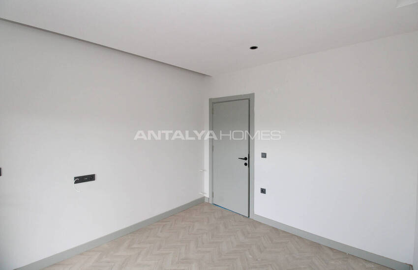 Apartments with Communal Pool Near the Sea in Belek 14