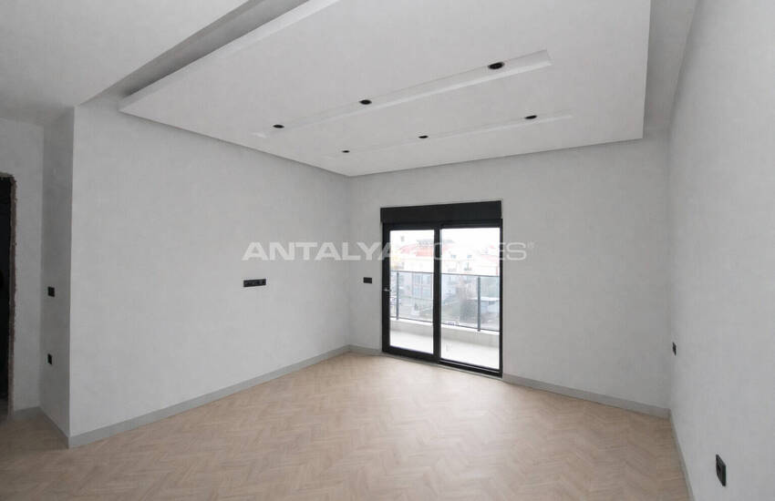 Apartments with Communal Pool Near the Sea in Belek 10