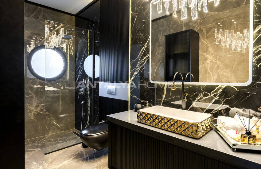 Alanya Bektaş'ta Havuzlu Satılık 3+1 Müstakil Villa 37