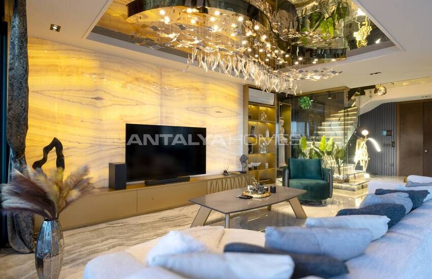 Alanya Bektaş'ta Havuzlu Satılık 3+1 Müstakil Villa 18