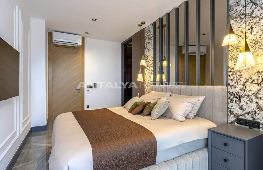 Alanya Bektaş'ta Havuzlu Satılık 3+1 Müstakil Villa 28