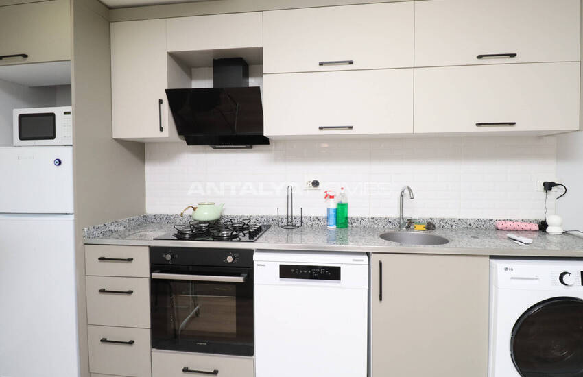 Antalya Muratpaşa'da Eşyalı Geniş Dubleks Daire 7