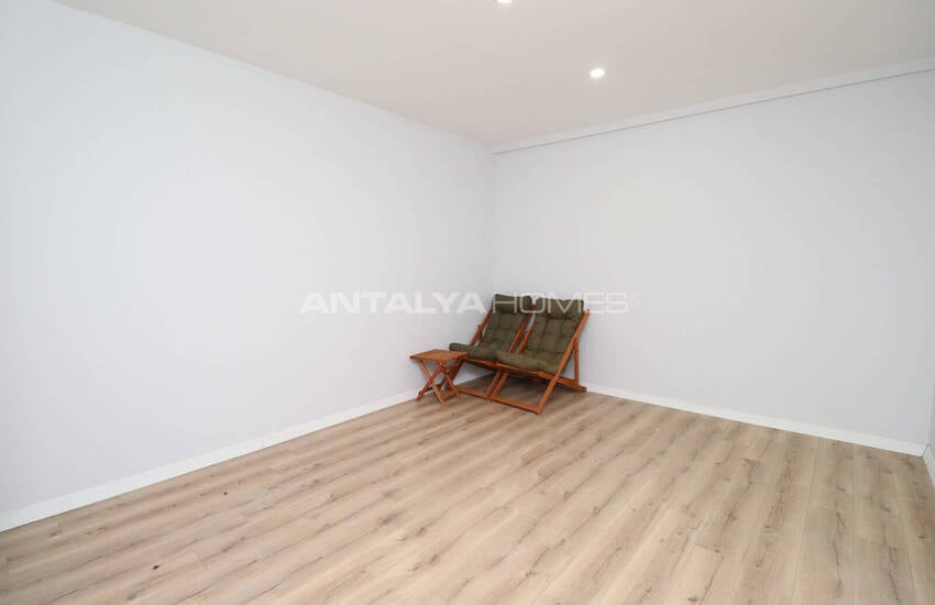 Antalya Muratpaşa'da Eşyalı Geniş Dubleks Daire 12