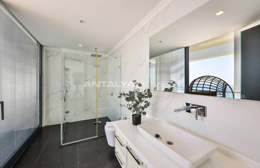 Kaş Kalkan’da Deniz ve Dağ Manzaralı Özel Havuzlu Villa 51