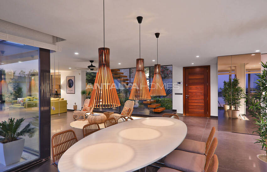 Kaş Kalkan’da Deniz ve Dağ Manzaralı Özel Havuzlu Villa 33