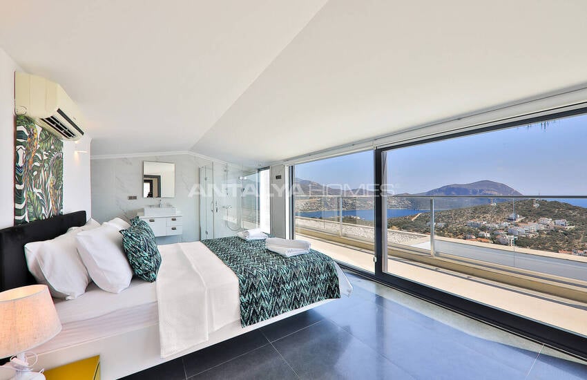 Kaş Kalkan’da Deniz ve Dağ Manzaralı Özel Havuzlu Villa 34