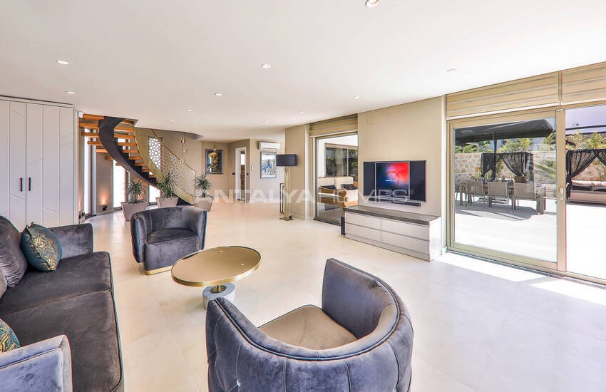 ویلای با منظره دریا با امکانات گسترده در کالکان، آنتالیا 23