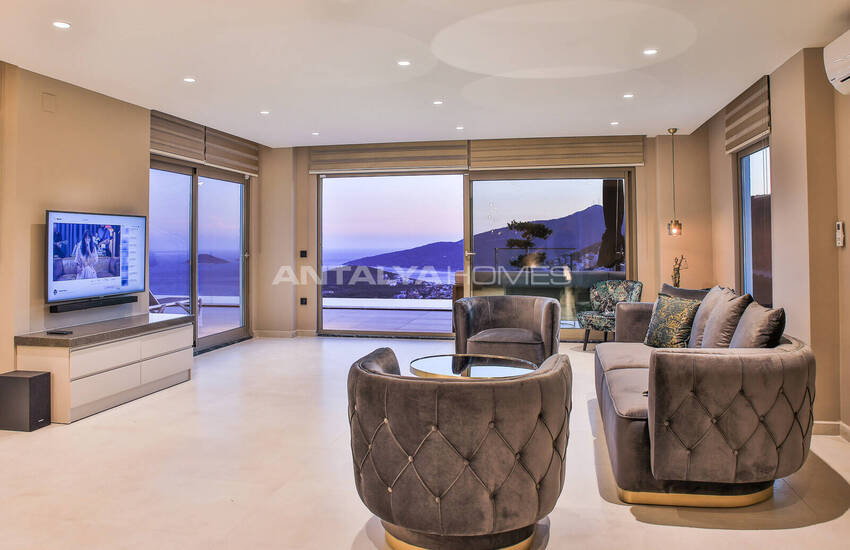 ویلای با منظره دریا با امکانات گسترده در کالکان، آنتالیا 24