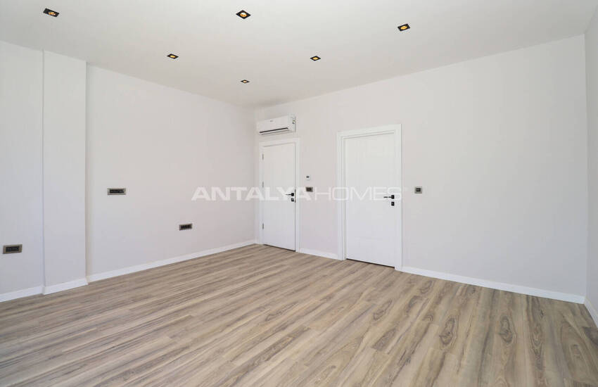 Antalya Döşemealtı’nda Özel Havuzlu ve Bahçeli Villalar 23