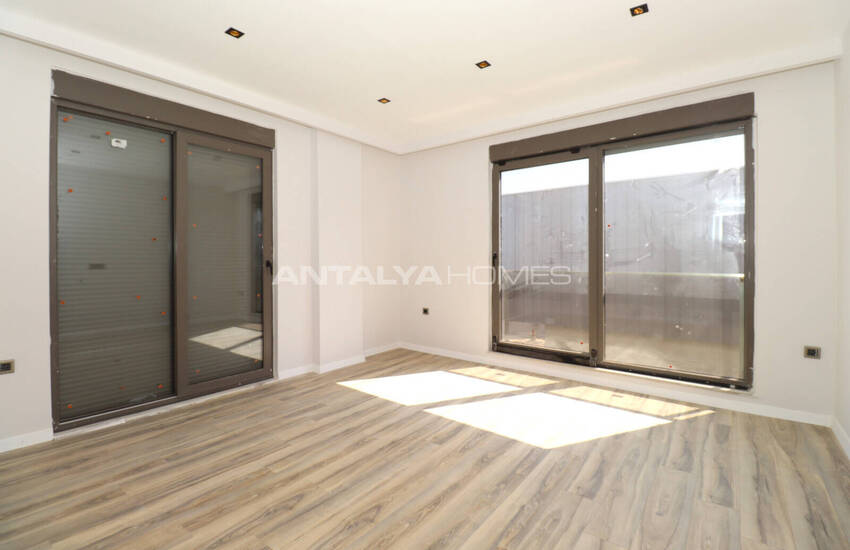 Antalya Döşemealtı’nda Özel Havuzlu ve Bahçeli Villalar 24