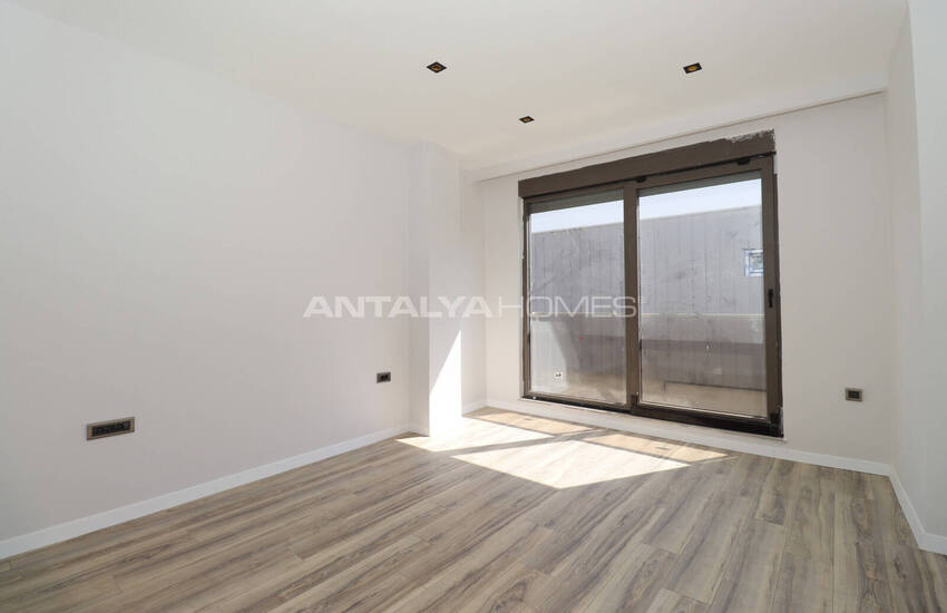 Antalya Döşemealtı’nda Özel Havuzlu ve Bahçeli Villalar 26