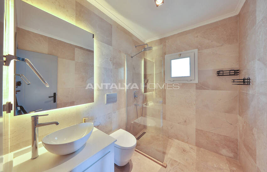Antalya Kalkan'da Sonsuzluk Havuzlu 4+1 Lüks Villa 36