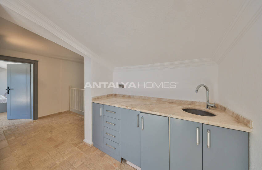 Antalya Kalkan'da Sonsuzluk Havuzlu 4+1 Lüks Villa 43