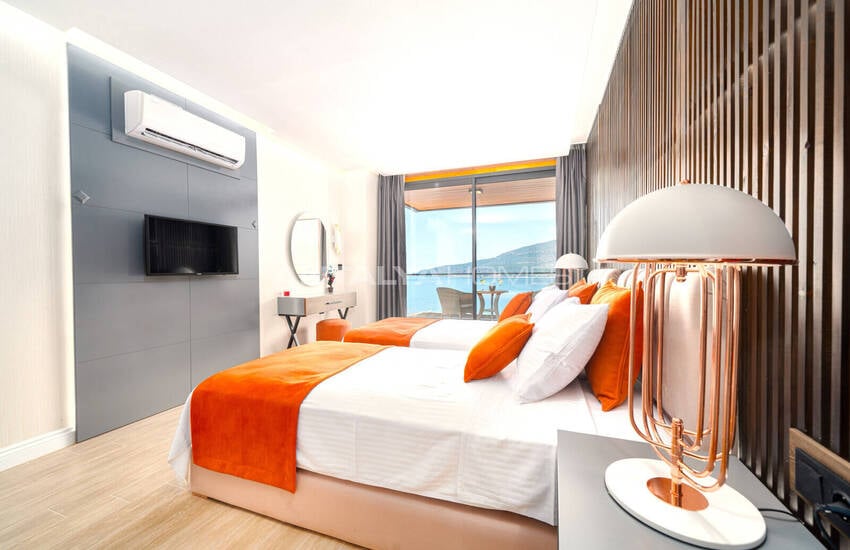 Kalkan Antalya'da Havuzlu 4+1 Deniz Manzaralı Villa 32