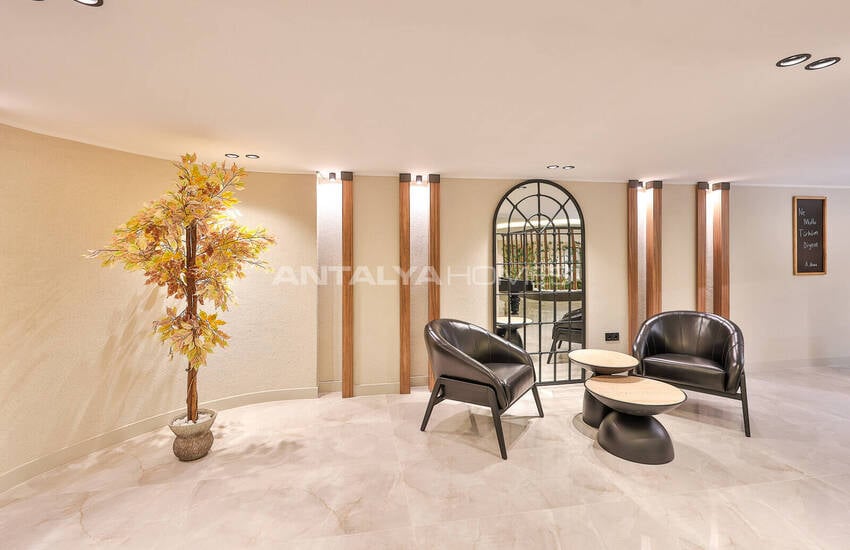 Antalya Kalkan'da Panoramik Deniz Manzaralı 4 Katlı Villa 61