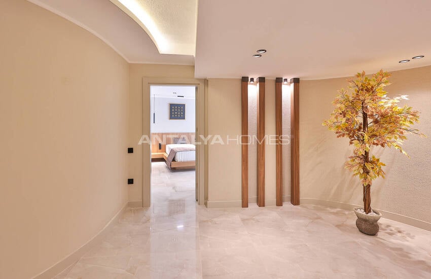 Antalya Kalkan'da Panoramik Deniz Manzaralı 4 Katlı Villa 60