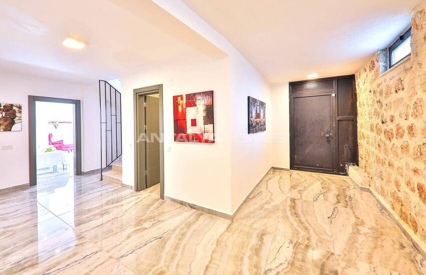 Kaş Kalkan'da Kesintisiz Deniz Manzaralı Havuzlu Villa 54