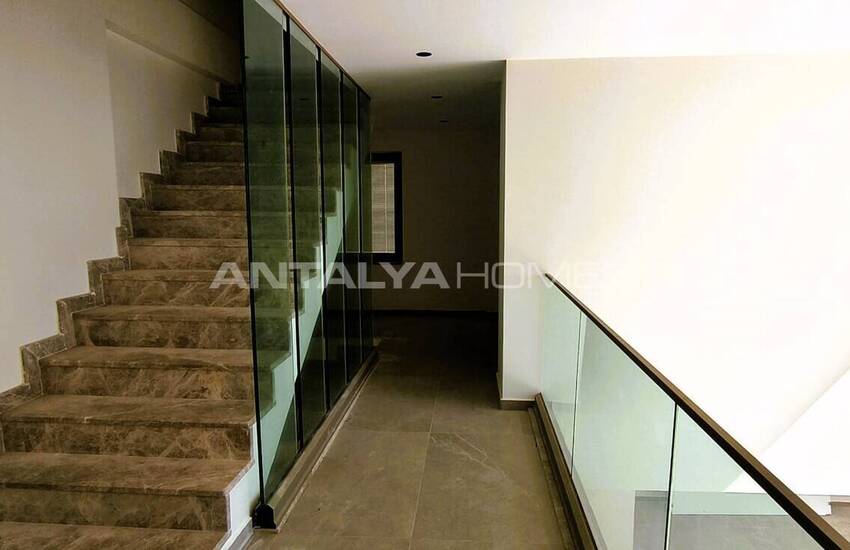 Sea View 5-bedroom Villa with Extensive Amenities in Kalkan 18