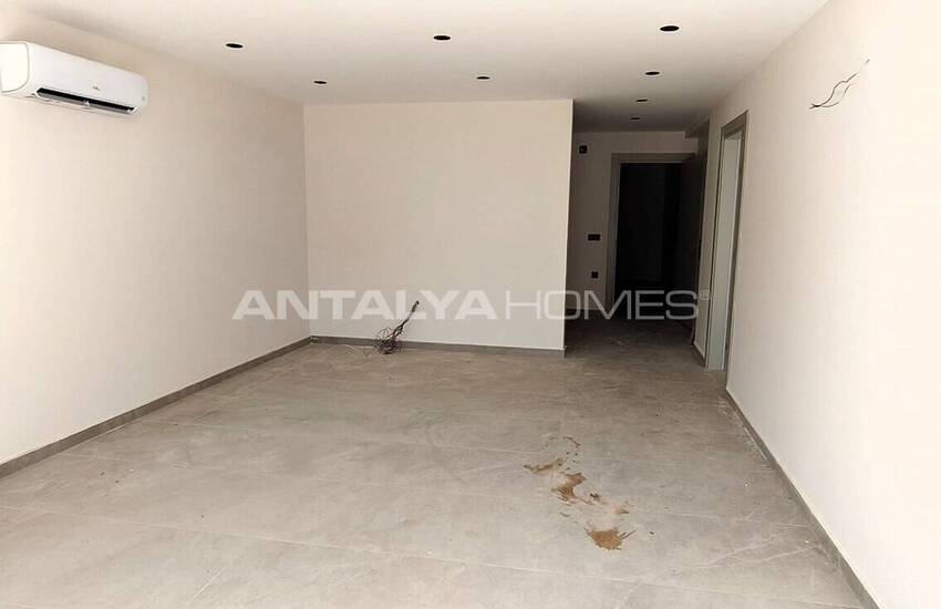 Sea View 5-bedroom Villa with Extensive Amenities in Kalkan 12