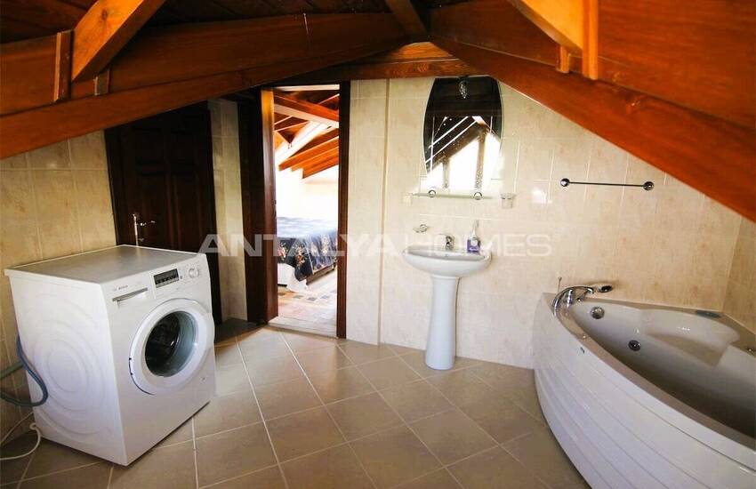 شقة مطلة على البحر مع مسبح مشترك في كاش، أنطاليا 16