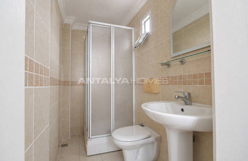 4-bedroom Duplex Flat in a Complex with Pool in Belek Antalya 25