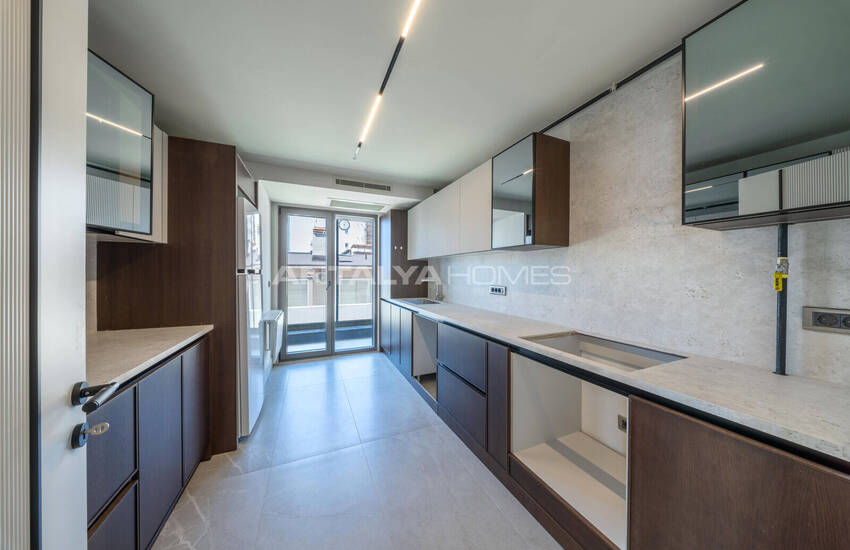 3- En 4-slaapkamerappartementen Aan Zee In Antalya Muratpaşa 9