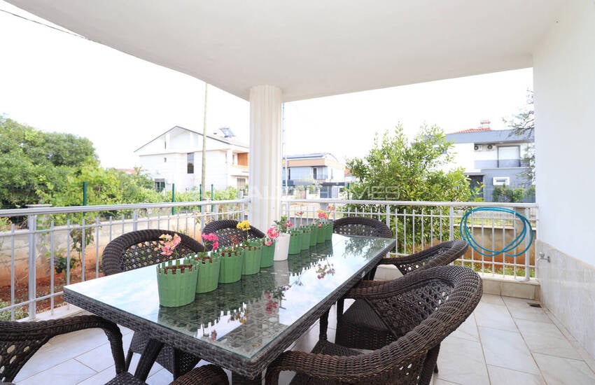 Antalya Döşemealtı'nda Özel Havuzlu Satılık 4+1 Villa 32
