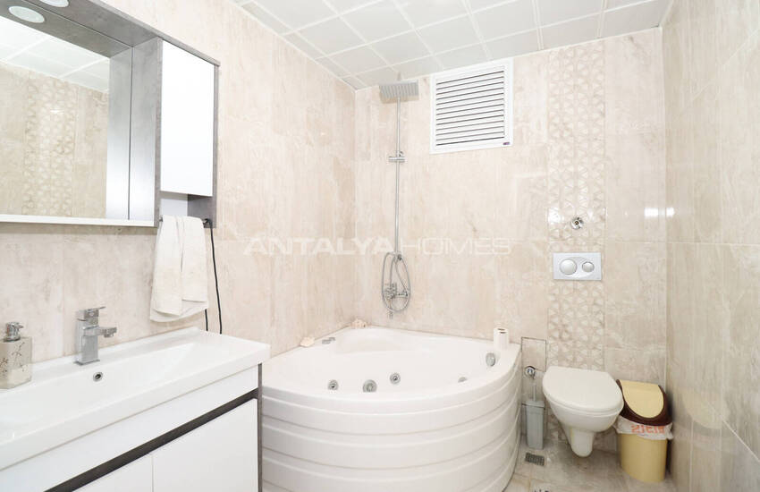 Antalya Döşemealtı'nda Özel Havuzlu Satılık 4+1 Villa 23