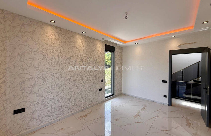 Villa Mit Meerblick Und Privatem Pool In Meeresnähe In Alanya 16