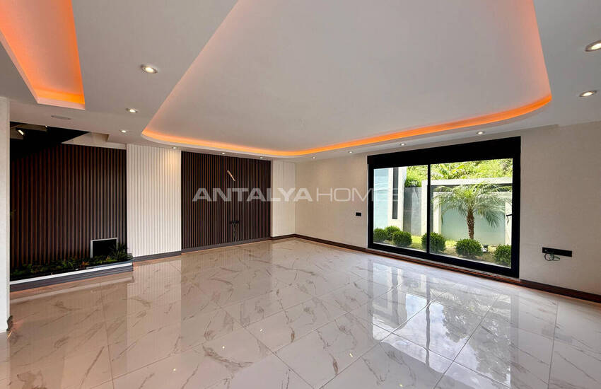 Villa Mit Meerblick Und Privatem Pool In Meeresnähe In Alanya 7