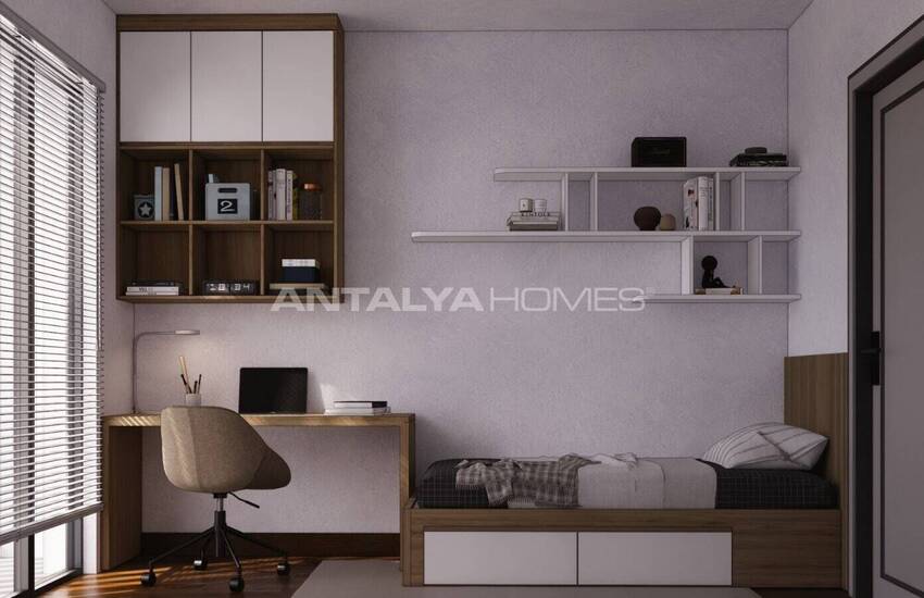 Antalya Konyaaltı'da Havuzlu Sitede Daireler 12