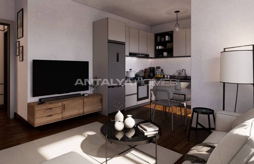 Antalya Konyaaltı'da Havuzlu Sitede Daireler 14